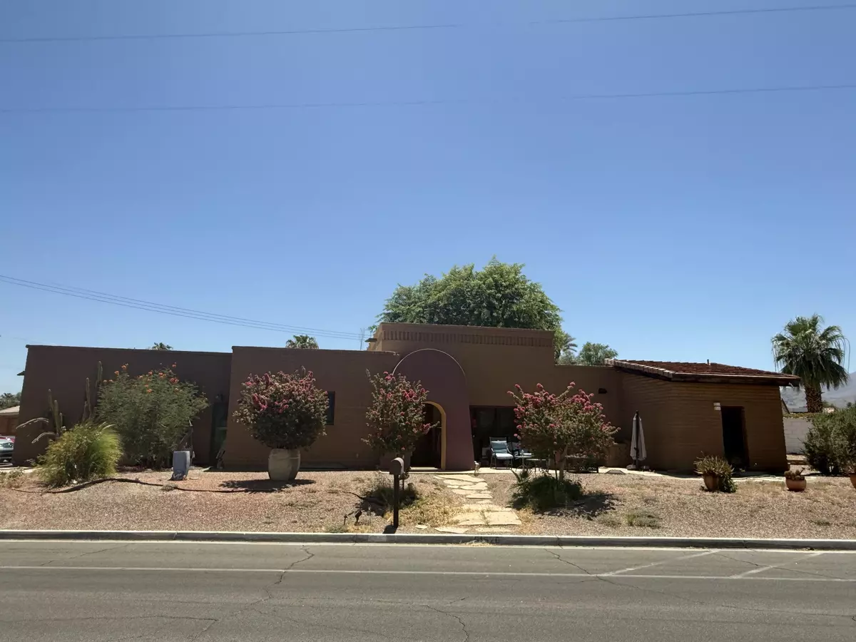 La Quinta, CA 92253,51520 Avenida Montezuma