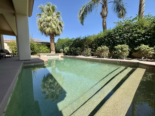 34 Calle La Reina, Rancho Mirage, CA 92270