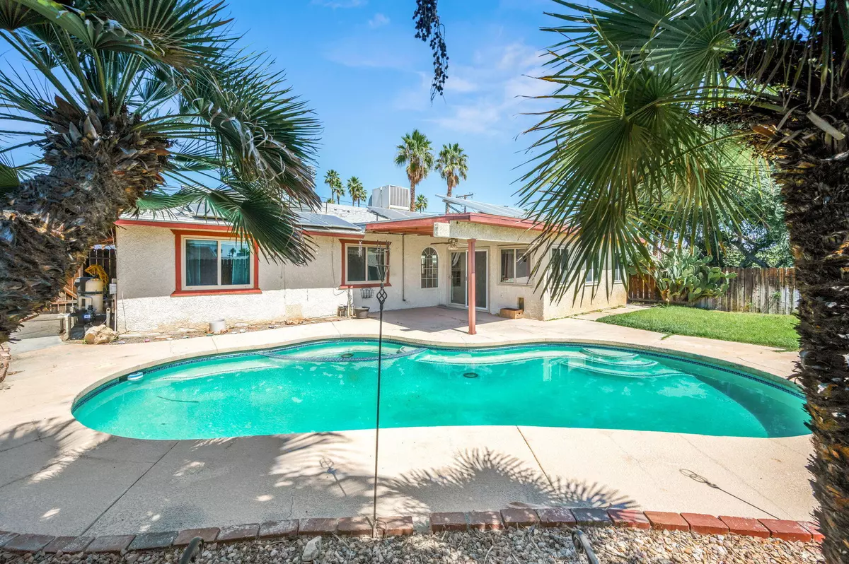 Palm Desert, CA 92211,77125 Indiana AVE