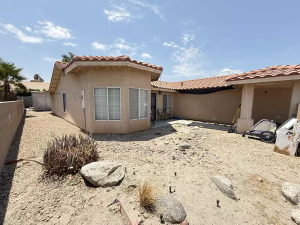 Cathedral City, CA 92234,68815 Vista Chino
