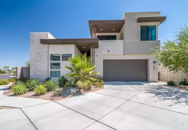 188 Blue Moon DR, Palm Springs, CA 92262