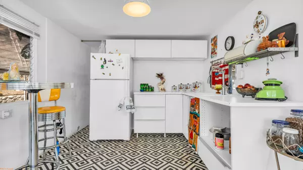 Palm Springs, CA 92264,60 Mars ST