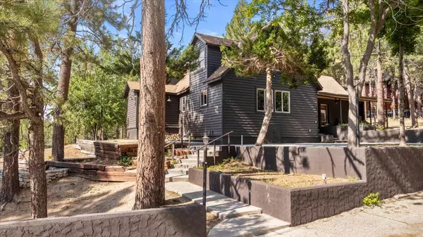 641 Highland RD, Big Bear Lake, CA 92315