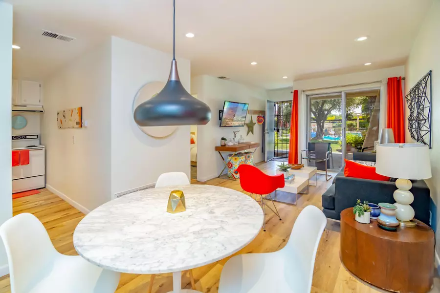 550 N Villa CT #114, Palm Springs, CA 92262