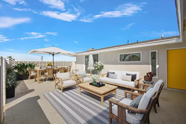 Joshua Tree, CA 92252,7107 Hillview RD