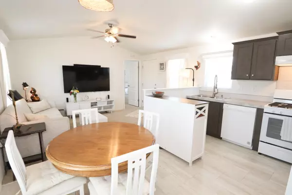 Palm Springs, CA 92262,1500 E San Rafael DR #30