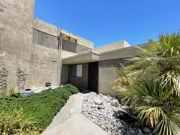 450 Bradshaw LN #36, Palm Springs, CA 92262