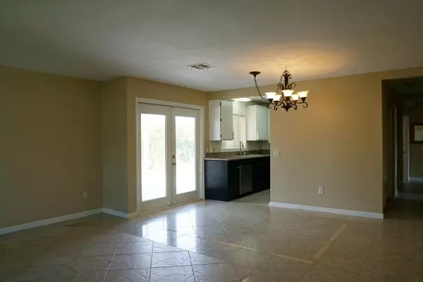 Palm Springs, CA 92262,481 W Sunview AVE