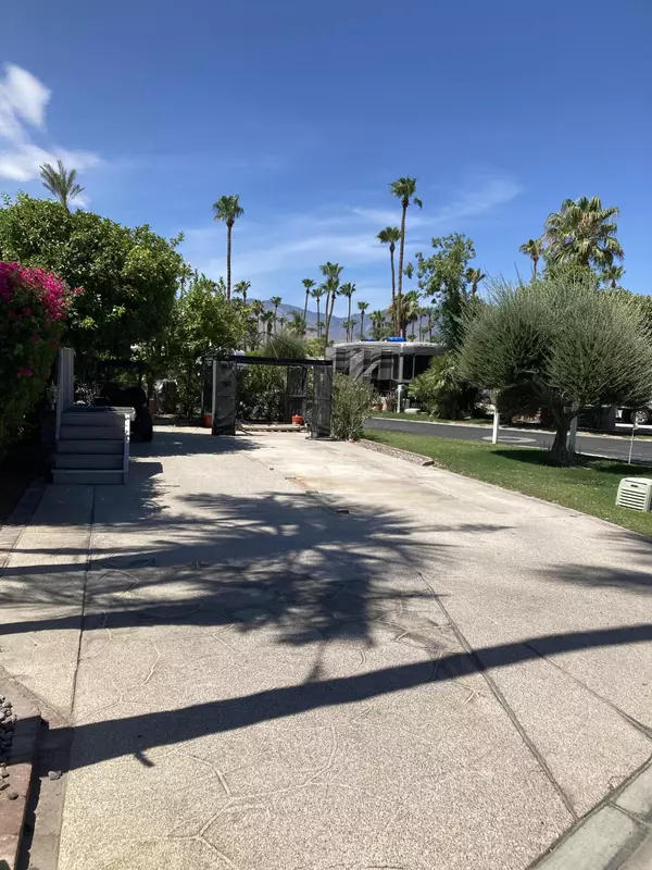 Cathedral City, CA 92234,69411 Ramon RD #535