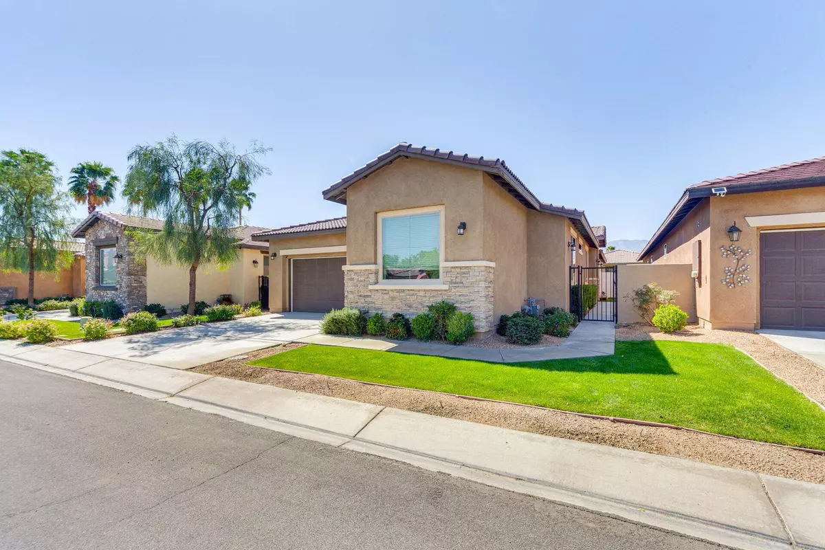 Indio, CA 92201,82785 Freeman CT