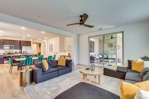 Indio, CA 92201,82785 Freeman CT