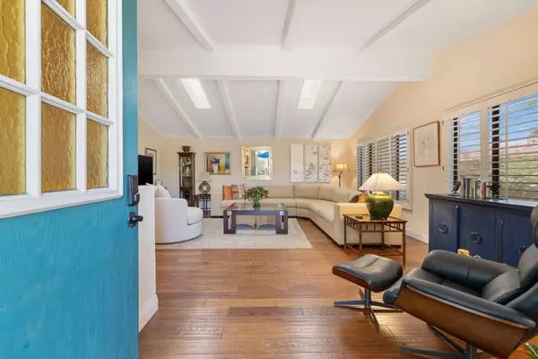 Palm Desert, CA 92260,73450 Country Club DR #192