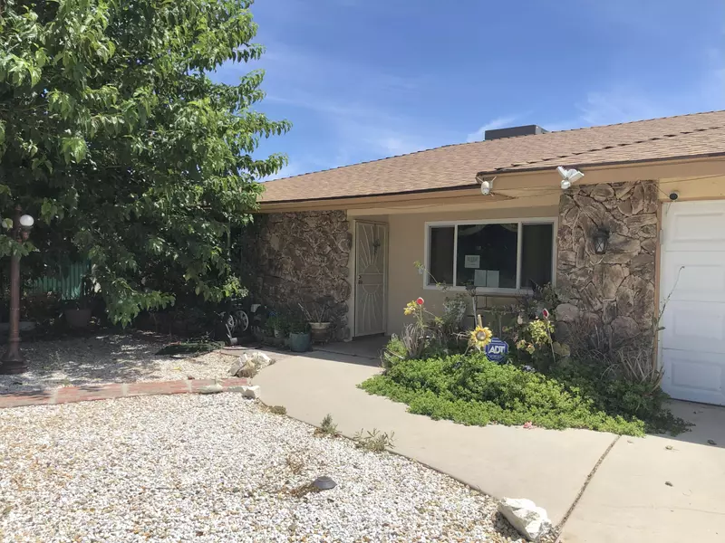 42153 Carnegie AVE, Hemet, CA 92544