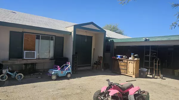 Thermal, CA 92274,2367 Oahu LN