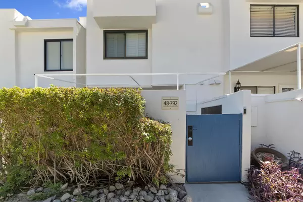 Palm Desert, CA 92260,48792 Desert Flower DR