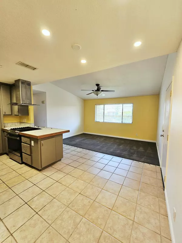 Cathedral City, CA 92234,31200 Landau BLVD #608