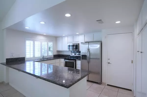 43902 Via Palma, Palm Desert, CA 92211