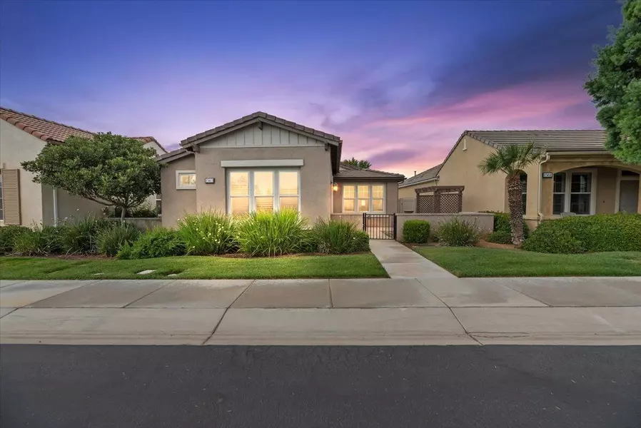 1563 Quiet CRK, Beaumont, CA 92223