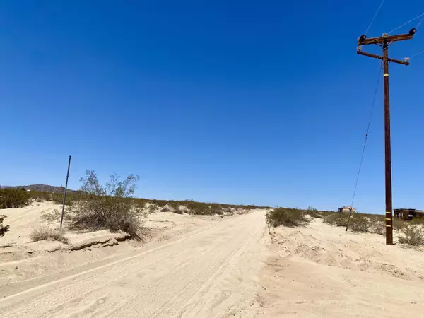 Twenty-nine Palms, CA 92277,68203 Old Chisholm TRL