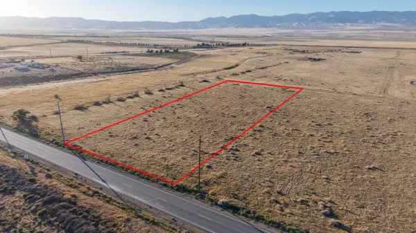 Fairmont, CA 93536,31 W Ave C 15