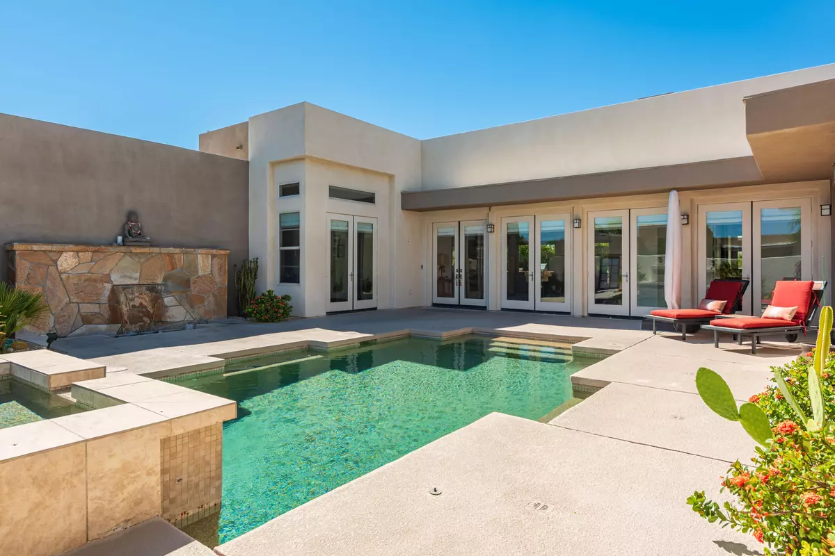 Palm Springs, CA 92262,1615 Savvy CT