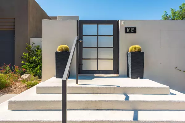 Palm Springs, CA 92262,1615 Savvy CT