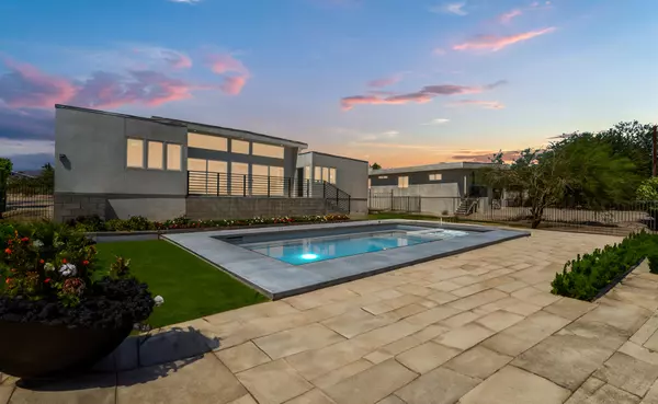 67687 Long Canyon LN, Desert Hot Springs, CA 92241