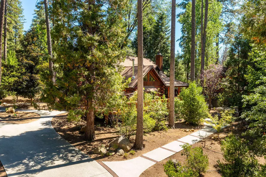53705 Idyllbrook DR, Idyllwild, CA 92549
