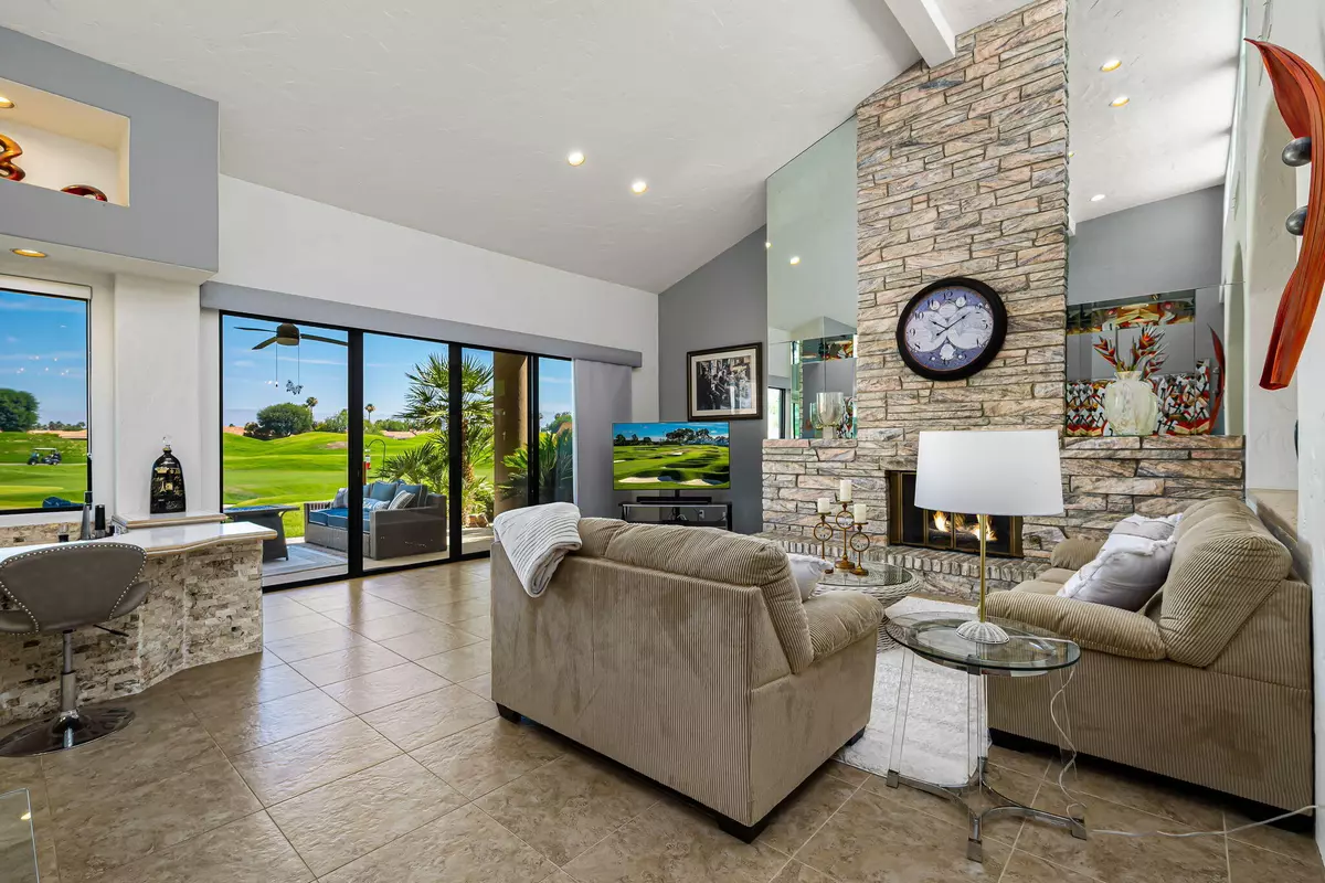 La Quinta, CA 92253,80449 Pebble Beach