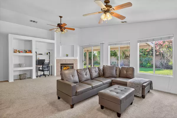 Indio, CA 92201,82587 Delano DR