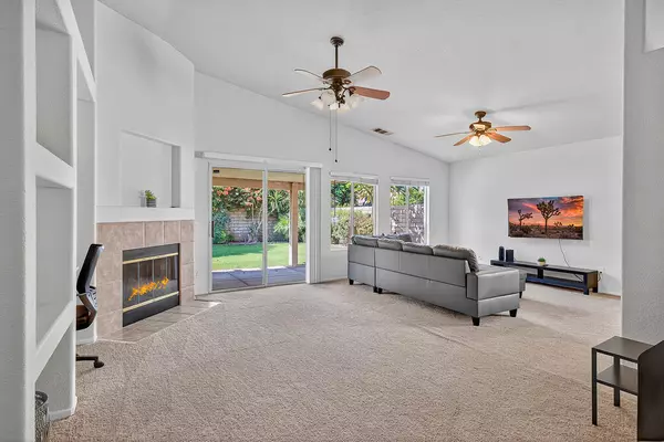 Indio, CA 92201,82587 Delano DR