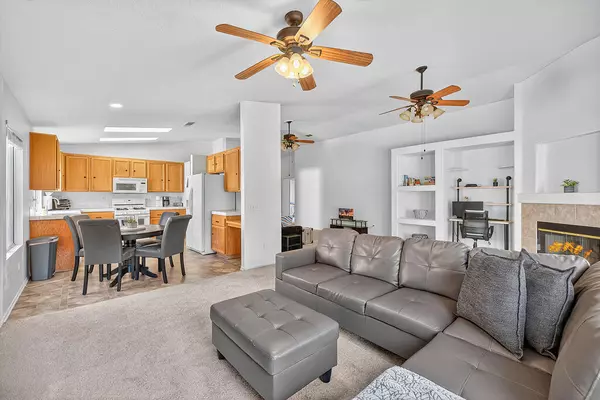 Indio, CA 92201,82587 Delano DR