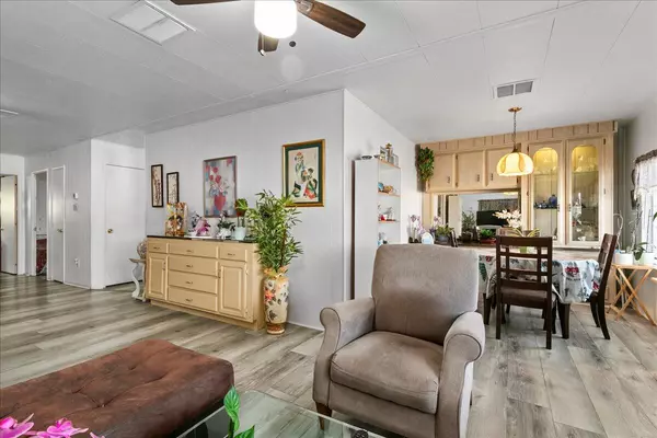 Palm Springs, CA 92264,36 Club Circle DR