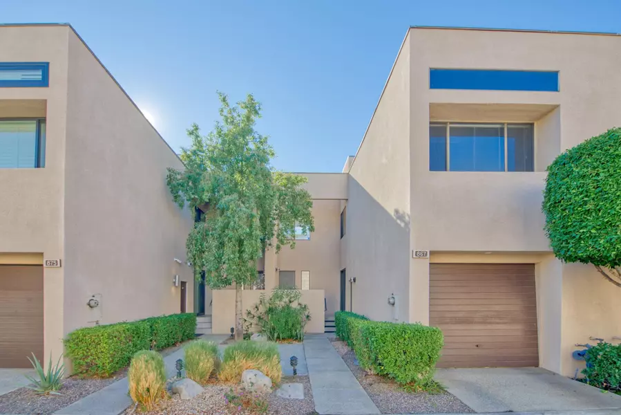 867 Village Square SQ, Palm Springs, CA 92262
