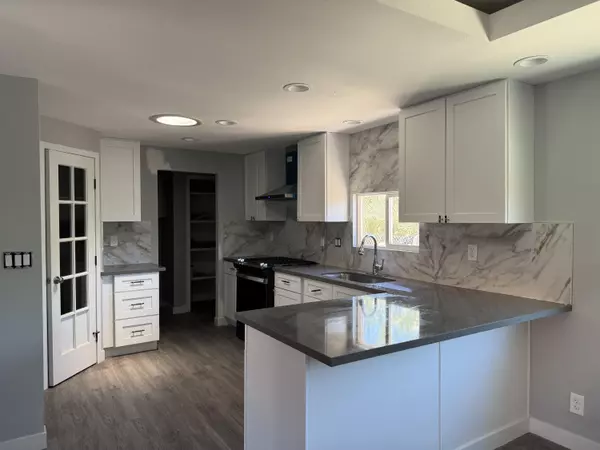 Mecca, CA 92254,72180 Barnacle DR