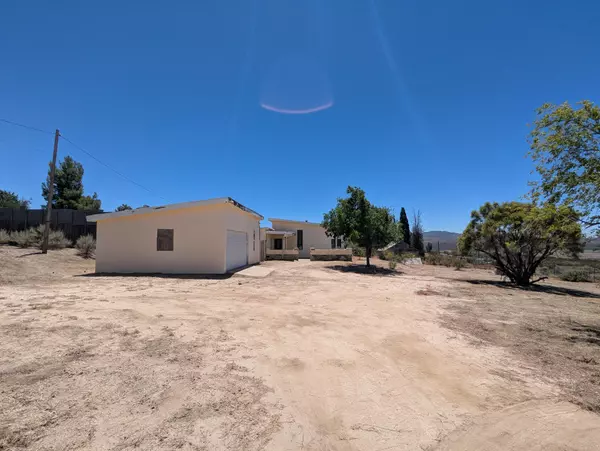 Anza, CA 92539,58841 Granite Gulley RD