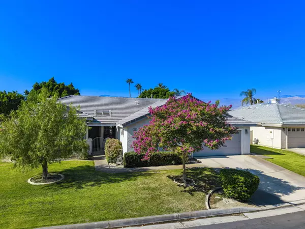 Palm Desert, CA 92211,76 Sutton PL