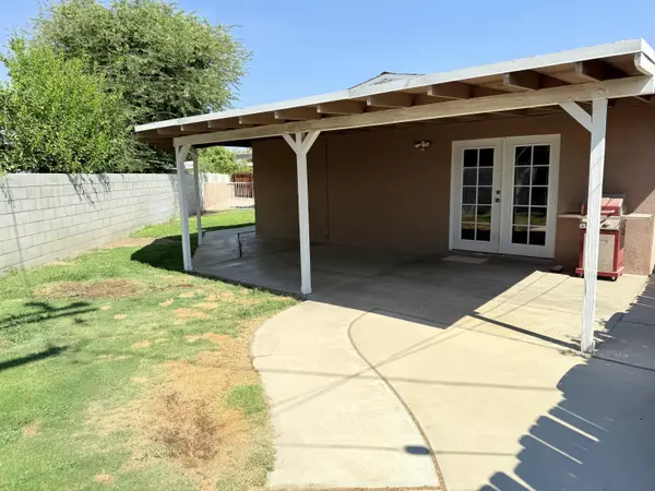 Palm Desert, CA 92260,74515 Leslie AVE