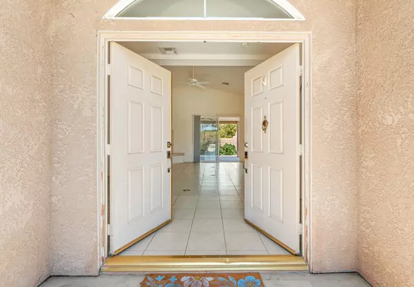 La Quinta, CA 92253,79528 Morning Glory CT