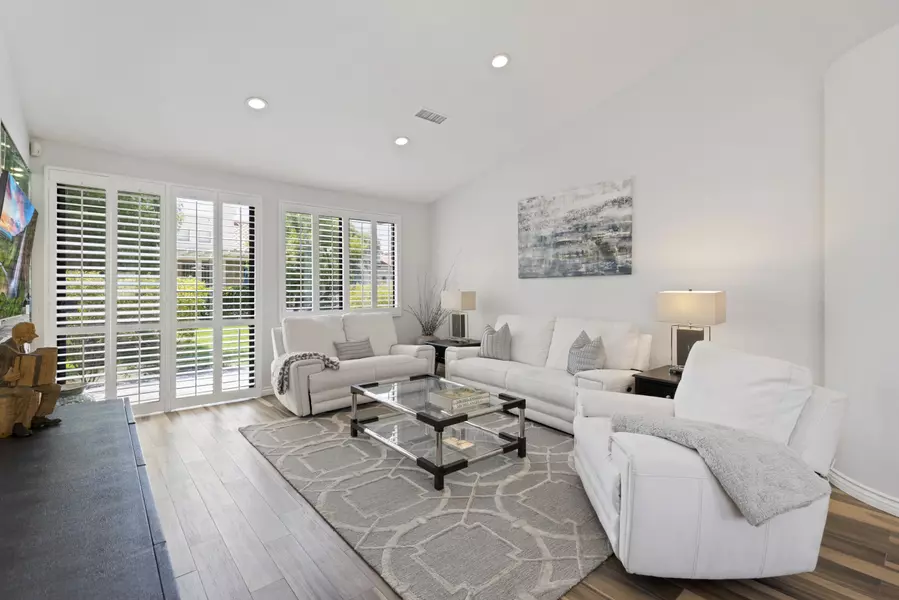 105 Brandigo CIR, Palm Desert, CA 92211