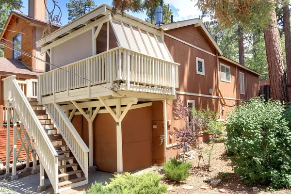 Sugarloaf, CA 92386,735 Santa Barbara AVE