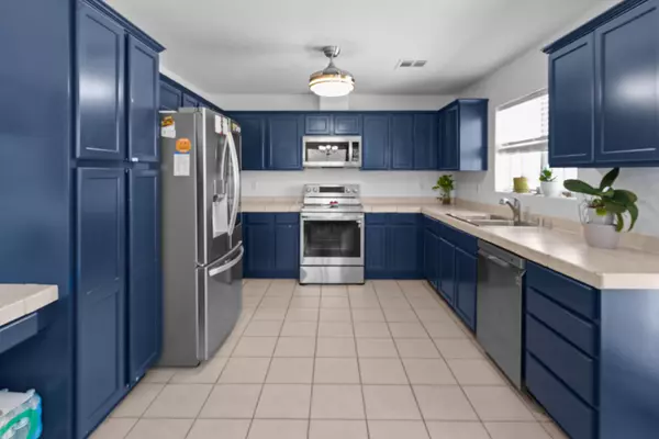 1254 Indian Ocean AVE, Thermal, CA 92274
