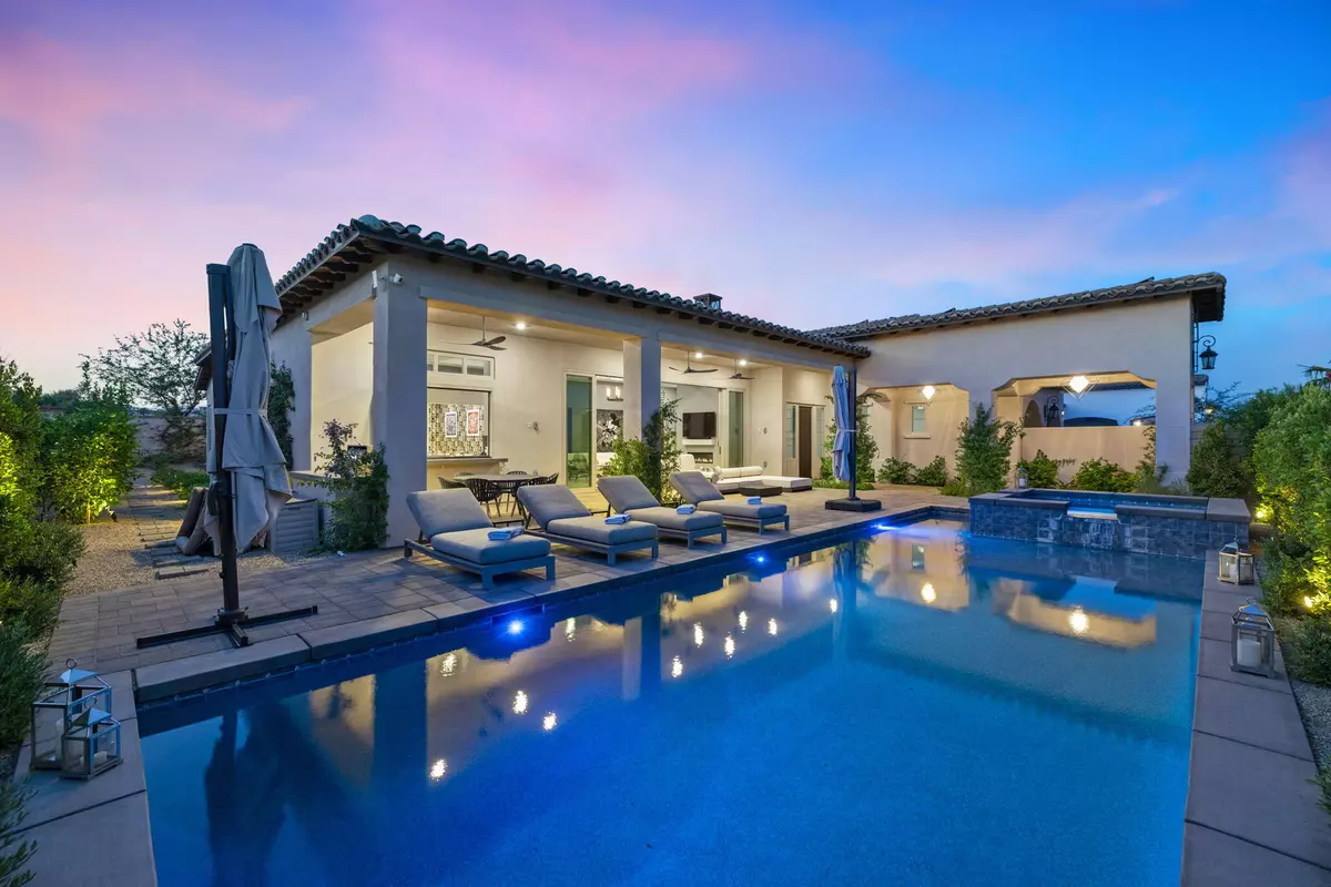 La Quinta, CA 92253,81670 Haflinger WAY