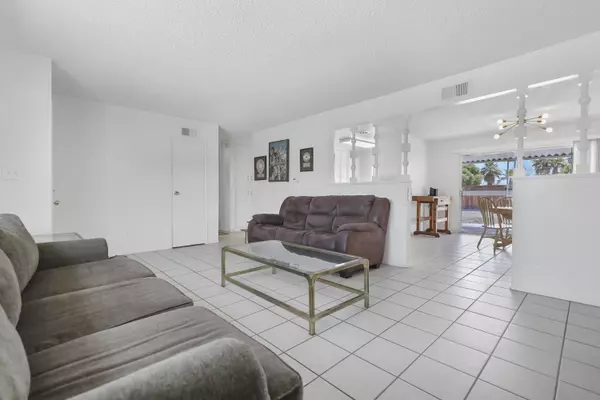 Palm Desert, CA 92260,42570 Stephani CIR