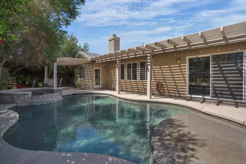 Indio, CA 92201,49464 Sherman DR