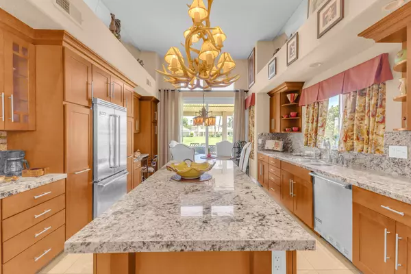 67812 S Trancas DR, Cathedral City, CA 92234