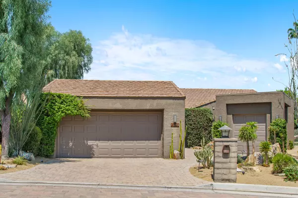 73698 Irontree DR, Palm Desert, CA 92260