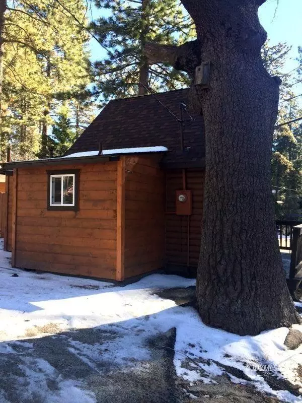 Idyllwild, CA 92549,52810 Pine CV