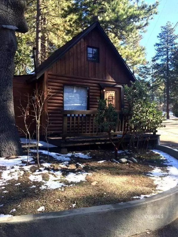 Idyllwild, CA 92549,52810 Pine CV