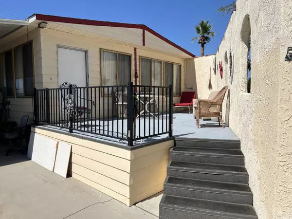 Desert Hot Springs, CA 92241,69280 Fairway DR